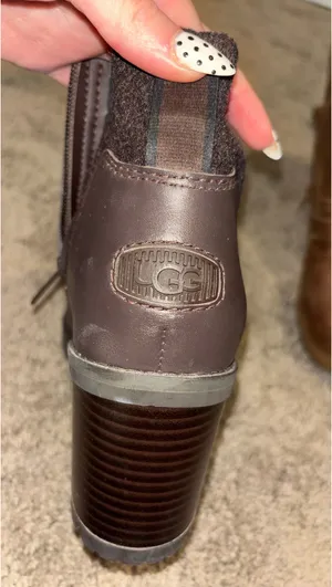 UGG Boots thumbnail 7