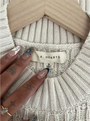 PacSun Vest Cropped Sweater LA Hearts Cream thumbnail 3