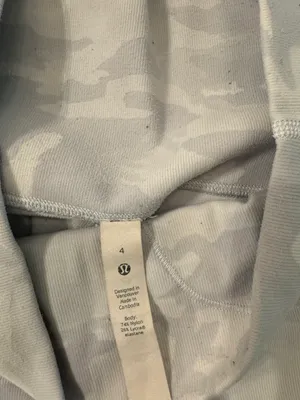 Lululemon Size 4 White Camo Leggings thumbnail 5