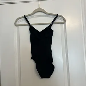 skims seamless sculpt brief bodysuit thumbnail 4