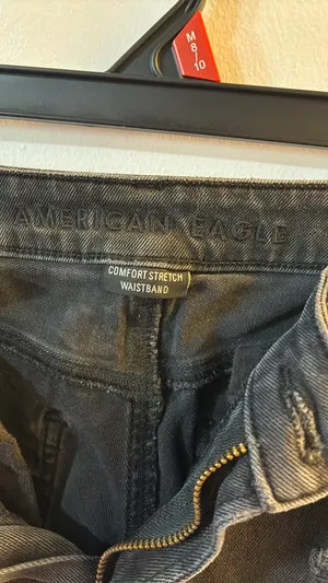 American Eagle Mom jeans thumbnail 5