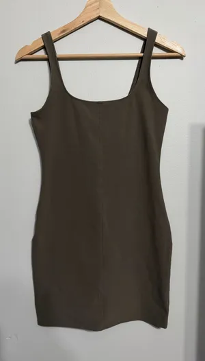 Alo Dress thumbnail 1