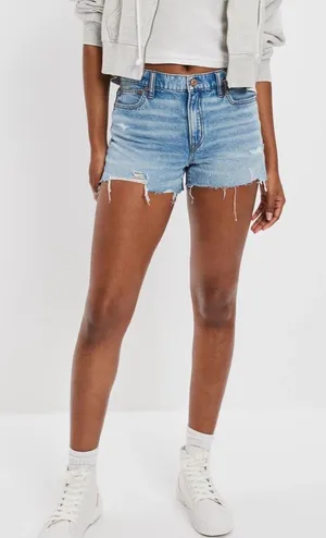 Women’s American Eagle light wash 90s boyfriend short distressed raw hem thumbnail 1