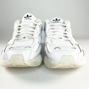 Adidas Originals Astir Casual Sneakers Tennis Shoes Triple White Women 9 thumbnail 2