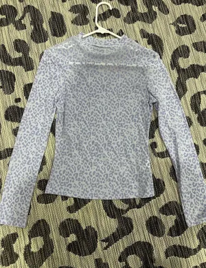 Light purple mesh cheetah top nwot small thumbnail 1