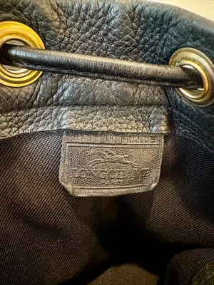 Vintage Longchamp Paris Black Pebbled Leather Drawstring Bucket Shoulder Bag thumbnail 4