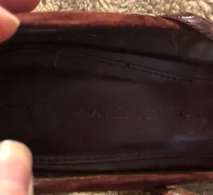 Banana Republic size 7 Maroon Heels thumbnail 4