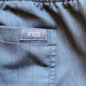 Women's Figs Livingston Scrub Pants Graphite Gray Size Small thumbnail 9