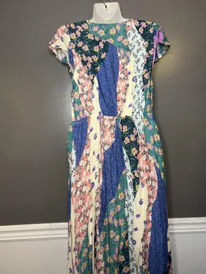 Olivaceous Dress Womens Medium Multicolor Floral Wrap Maxi Ruffle Sundress thumbnail 5