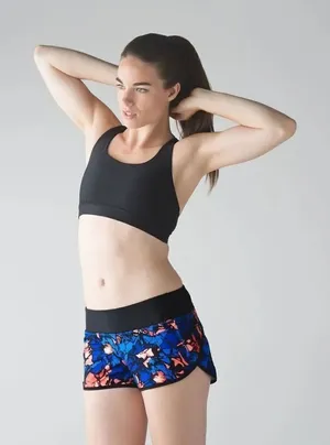 ✨ Lululemon Speed Short
Paint Storm Harbor Blue Multi / Black✨ thumbnail 1