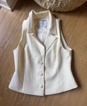 Meshki Cream Tailored Sleeveless Vest thumbnail 1