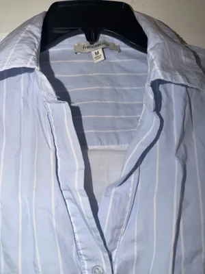 Francesca’s Bubble Button Down thumbnail 2