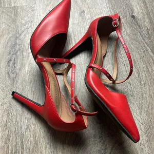 Christian Siriano Red Strappy Heels Size 9 thumbnail 12