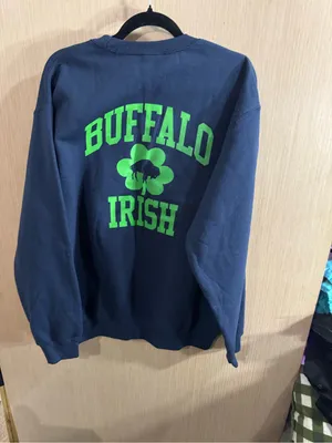 Notre Dame Navy Blue Buffalo Graphic Crewneck Sweatshirt Size Large NWT thumbnail 4