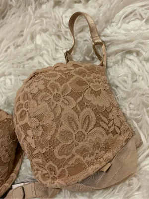 Victoria’s Secret 34C Nude Floral Lace Push Up Bra thumbnail 2