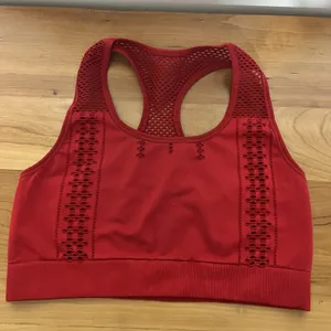 Beach Body Women's Red Racerback Sports Bra‎ With Cut Out Details Size Medium thumbnail 1