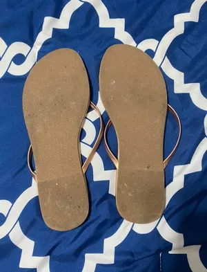 Sandals thumbnail 2