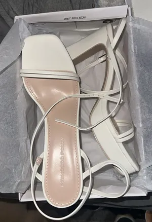 Princess Polly Heels White thumbnail 3