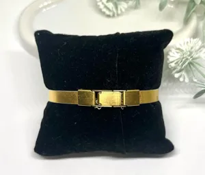 Orient Vintage dainty gold watch thumbnail 5
