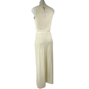 NEW Missguided Cream Crinkle Vest Sleeveless Crop Top Trousers Pajamas Set Sz 8 thumbnail 3