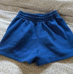 White fox active shorts thumbnail 1