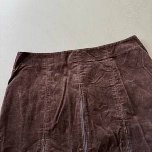 American Vintage Vintage Y2K corduroy A-Line skirt with zipper detail thumbnail 3