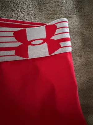 Red Under Armour Spandex thumbnail 5