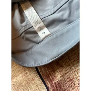 Lululemon Grey Pants Size 6 thumbnail 6
