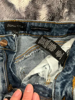 Kendall & Kylie Light Blue Distressed Straight-Leg Jeans thumbnail 3