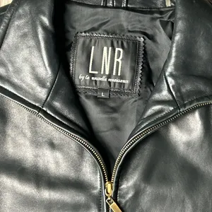 LNR by La Nouvelle Renaissance Genuine Leather Jacket – Size Large thumbnail 3