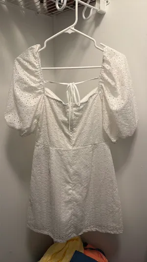 White dress thumbnail 4