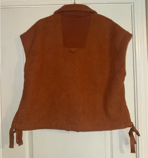 Rust orange yeokou Sherpa button thumbnail 7