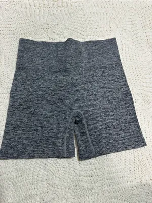 Colsie Heather Charcoal Seamless Bike Shorts thumbnail 5