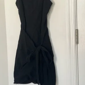 Princess Polly Elegant Black Spaghetti Strap Tie Dress thumbnail 2