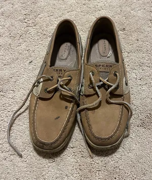 Sperry Women’s Tan and Cream Leather Boat Shoes thumbnail 1