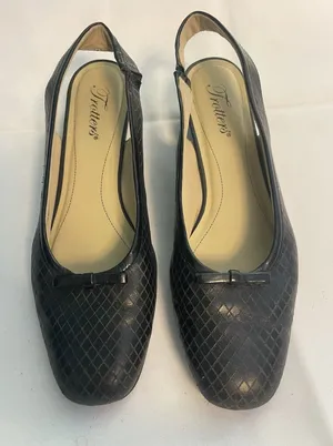 Trotters Lucy Womens Black‎ Narrow Slingback Flats Shoes 8N Bin2 thumbnail 1