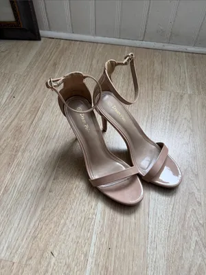 Dream Paris Women’s Ankle Strap Stiletto High Heel Sandals Size 9.5 thumbnail 2