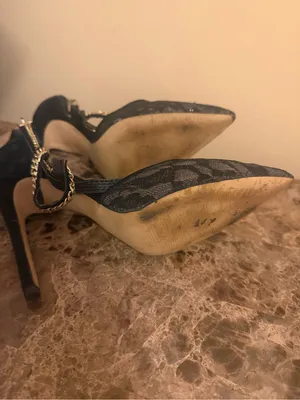 GUESS Black Lace Pointed Toe crisscross gold Chain-Ankle Heels thumbnail 6