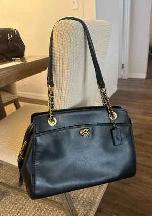 Coach Parker shoulder bag in black leather with gold-tone chain straps thumbnail 1