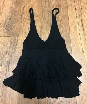 Urban Outfitters Top thumbnail 1