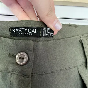 Nasty Gal Wide Leg‎ Trousers Size 6 Olive Green Women Pleated High Waist thumbnail 4