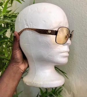 Coach Signature Monogram Sunglasses Morgan S573 Brown Tint Round Oversize Chic Classic Retro Designers Luxe Luxury thumbnail 2