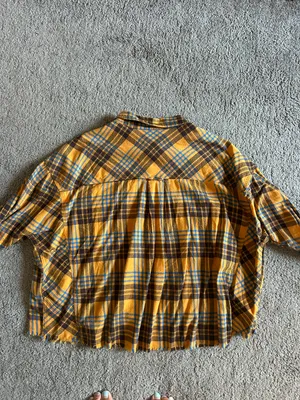Cropped Flannel thumbnail 2