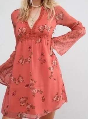 Abercrombie & Fitch Deep V-Neck Bohemian Mini Dress thumbnail 1