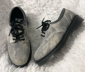 Dr. Martens NEW 8053 Stonewashed distressed Suede Casual Oxford Shoes thumbnail 1