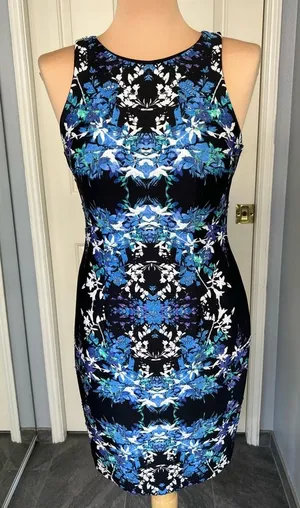 Vintage Cache Floral‎ Bead Embellished Sheath Dress Back Zip thumbnail 1