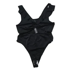 PrettyLittleThing NWT 33B Plus Black Frill Edge Ring One piece Swimsuit Size 18 thumbnail 4