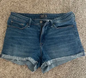 Abercrombie & fitch Harper low rise short thumbnail 1