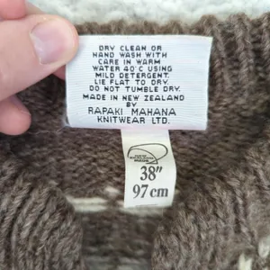 Vintage Rapaki Mahana Pure‎ Wool Cardigan Women's Medium NZ Brown Cream Knitwear thumbnail 8