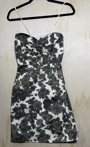 J.Crew Strapless Floral Dress‎ Size 2 Mini Cotton Green White Summer thumbnail 1